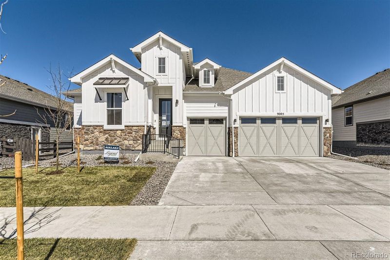 9005 S Shawnee Ct, Aurora, CO 80016