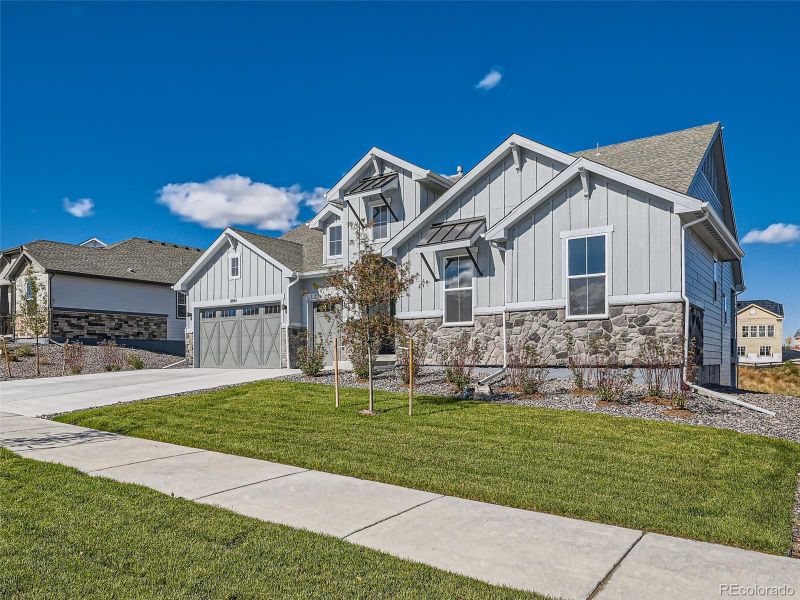 8841 S Sicily Ct, Aurora, CO 80016