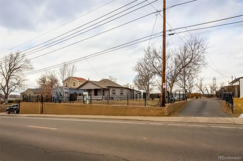 5089 W 52nd Ave, Denver, CO 80212