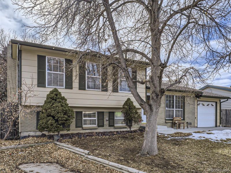 2682 S Mobile Way, Aurora, CO 80013