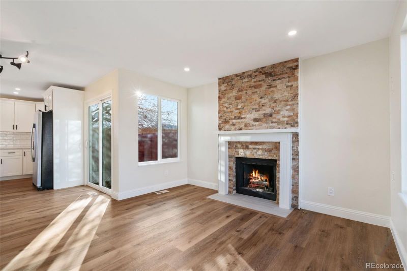 16445 E Radcliff Pl #B, Aurora, CO 80015