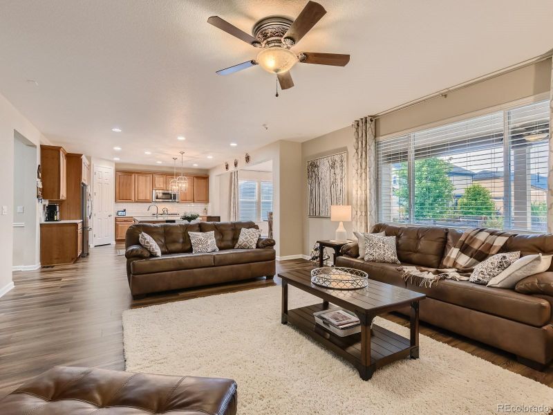 635 Pikes View Dr, Erie, CO 80516