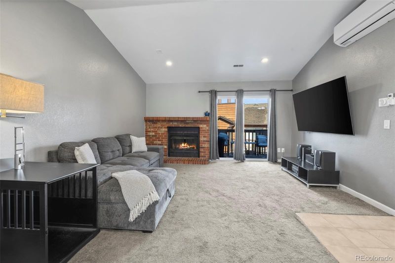 2267 S Buckley Rd #201, Aurora, CO 80013