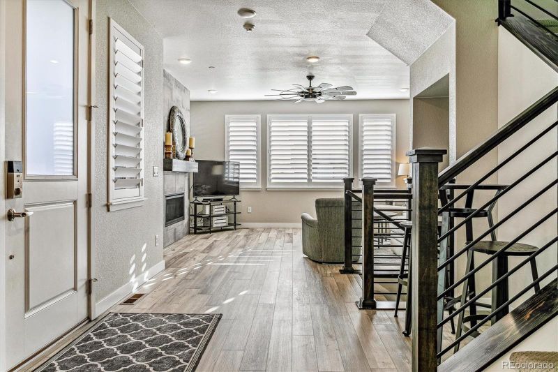 7035 Fireside Way, Castle Rock, CO 80108