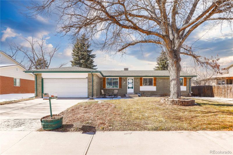 7067 Vivian Ct, Arvada, CO 80004