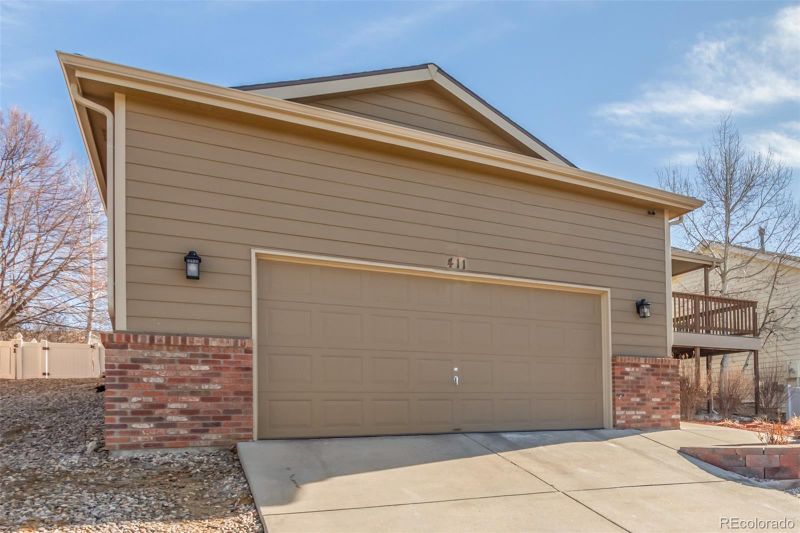 411 Heidie Ln, Milliken, CO 80543