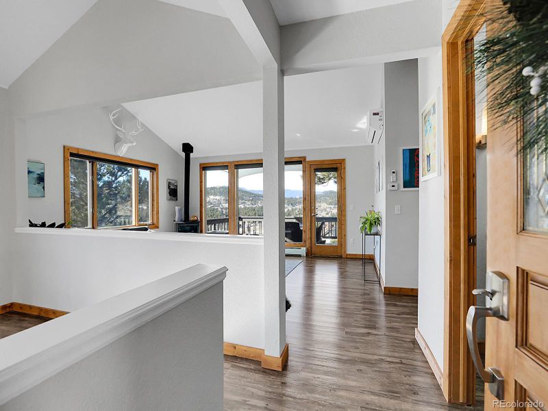 29325 Roan Dr, Evergreen, CO 80439