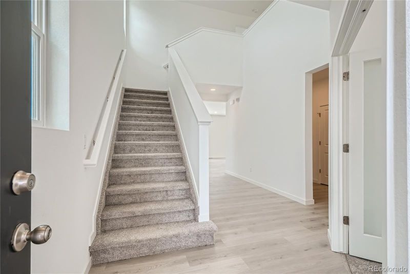 8523 Arriba Dr, Littleton, CO 80125