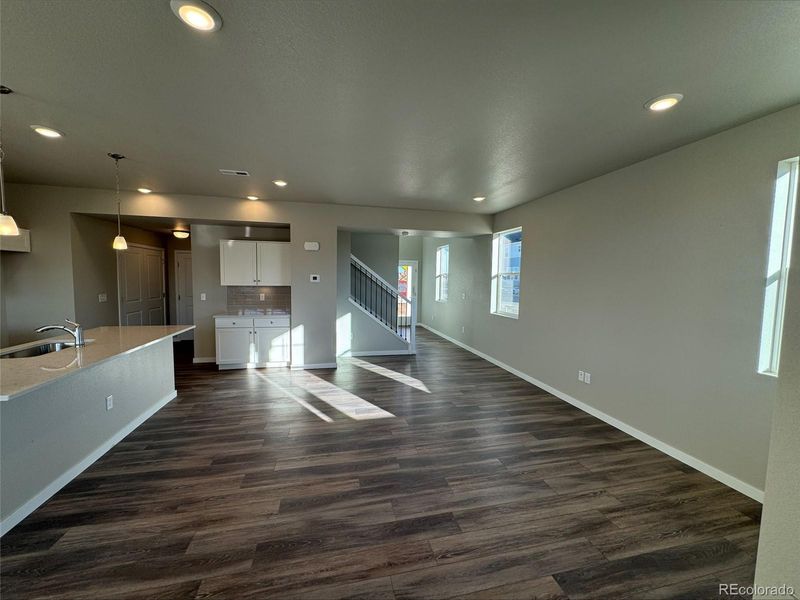 760 N Bersshine Ct, Watkins, CO 80137