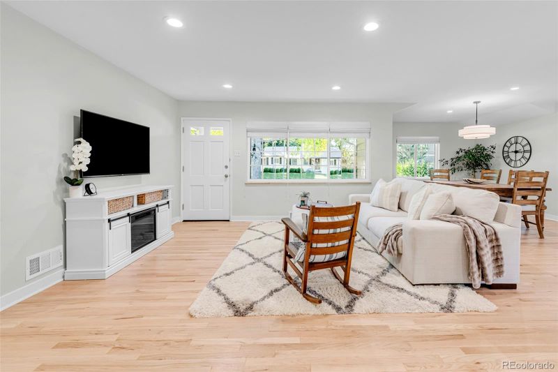2768 S Cook St, Denver, CO 80210