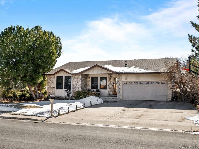 1070 E 15th Ave, Broomfield, CO 80020