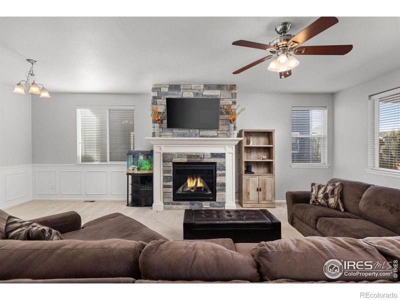 5871 Banner St, Timnath, CO 80547