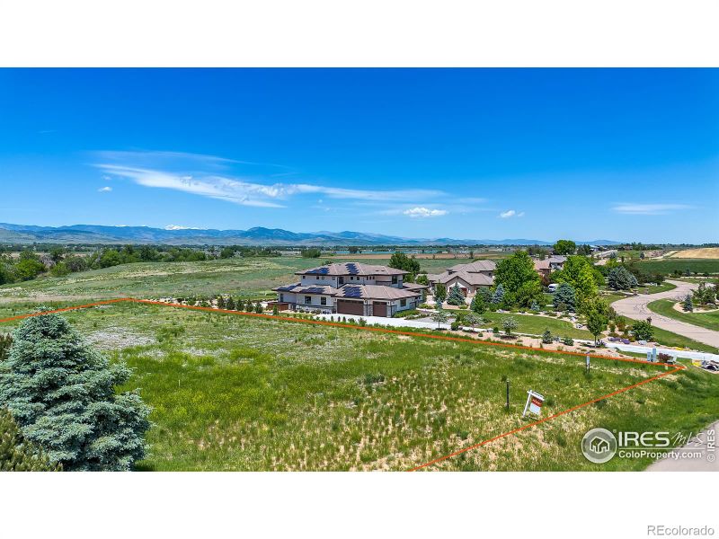 13103 Woodridge Dr, Longmont, CO 80504