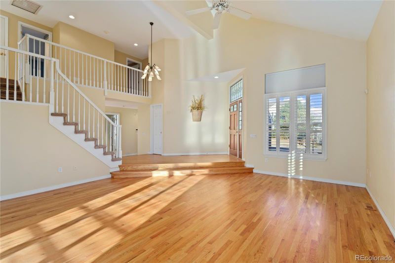 15464 E Powers Dr, Centennial, CO 80015