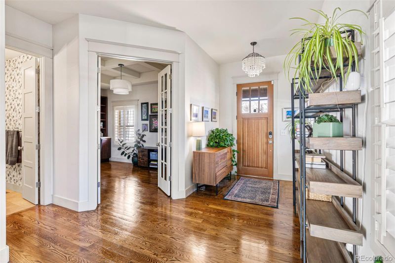 302 S Humboldt St, Denver, CO 80209