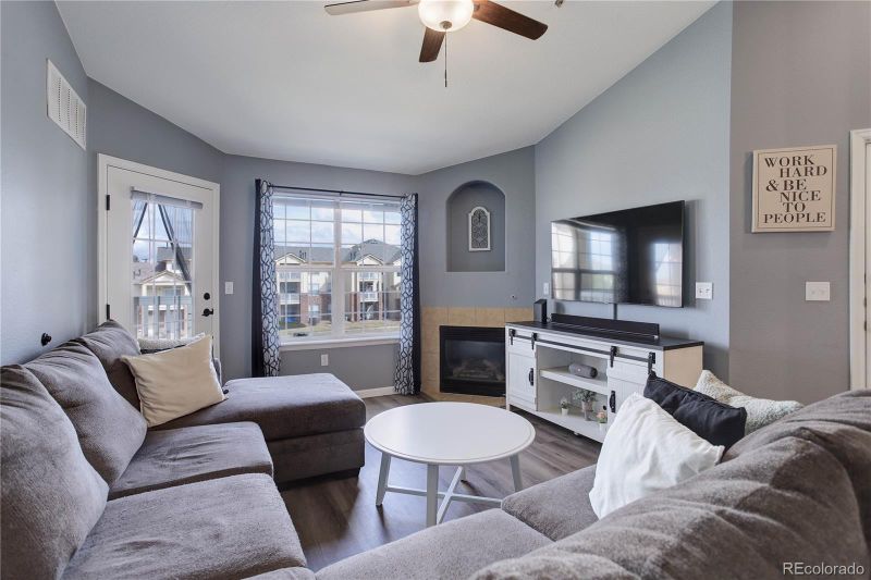 5726 N Genoa Way #306, Aurora, CO 80019