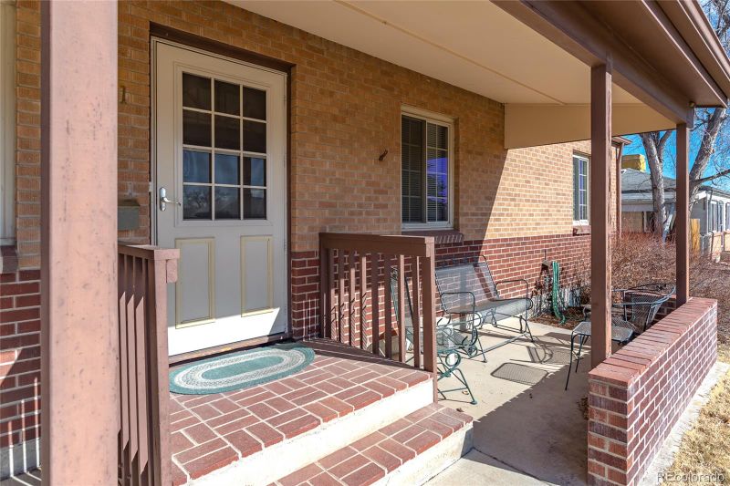 2621 Roosevelt Ave, Thornton, CO 80229