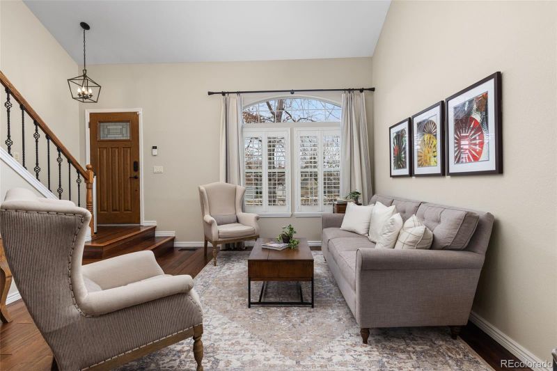 1051 Thames St, Highlands Ranch, CO 80126