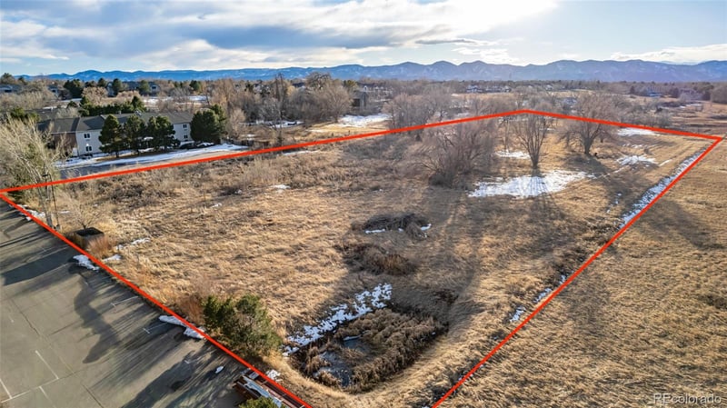 7801 W Duquesne Ave, Lakewood, CO 80227
