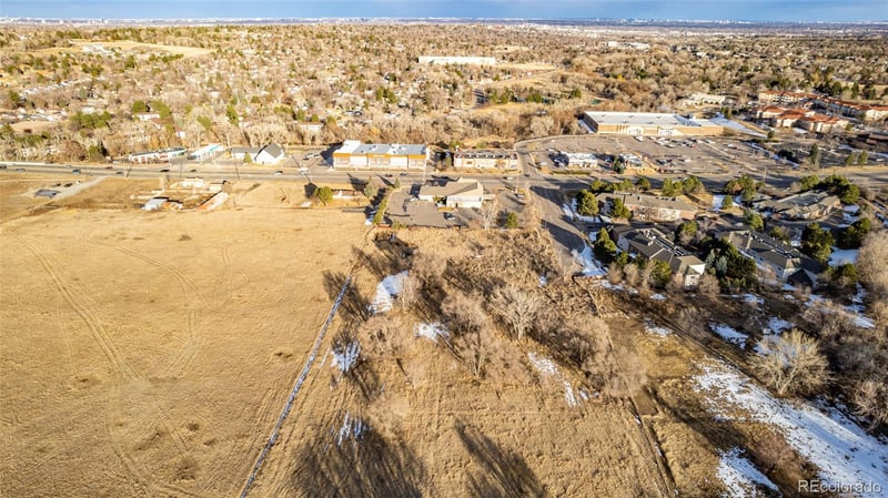 7801 W Duquesne Ave, Lakewood, CO 80227