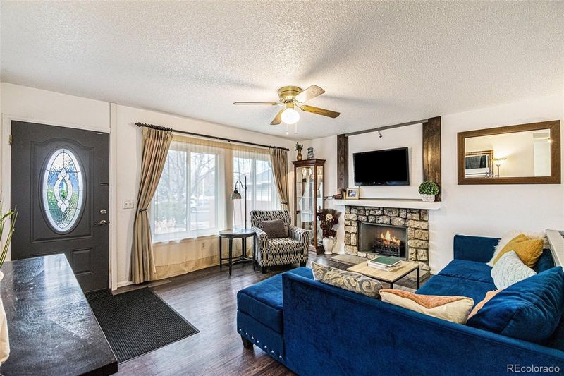 4170 S Jasper St, Aurora, CO 80013