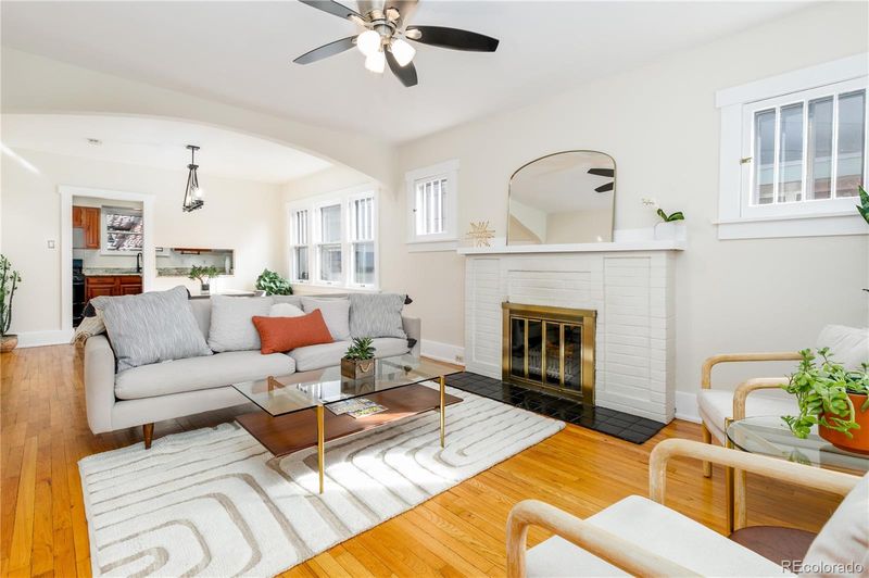 2236 Glencoe St, Denver, CO 80207