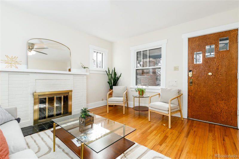 2236 Glencoe St, Denver, CO 80207