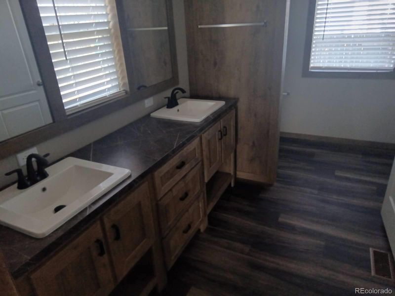 1175 2nd Ave, Deer Trail, CO 80105
