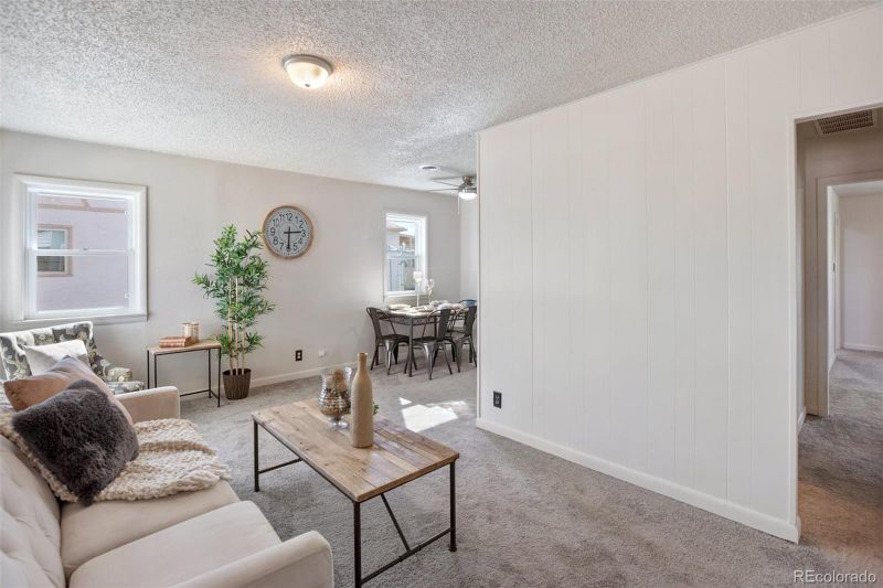 1713 Henry, Pueblo, CO 81005