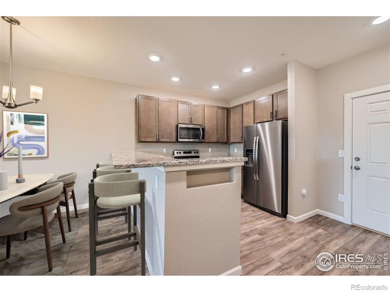 2435 Calais Dr #E, Longmont, CO 80504