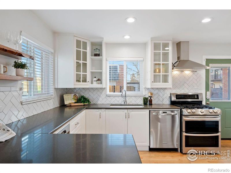 3330 W 22nd Ave, Denver, CO 80211