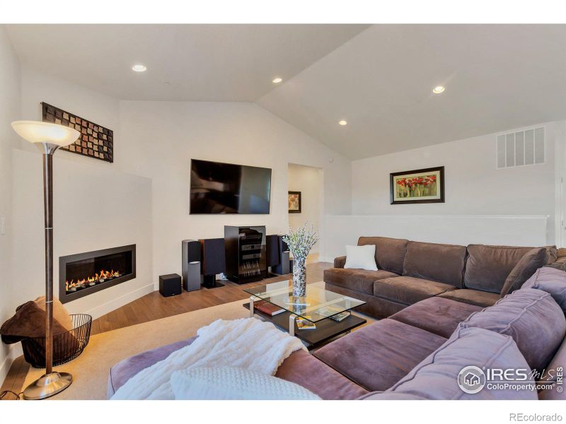 12733 Strawberry Cir, Longmont, CO 80503