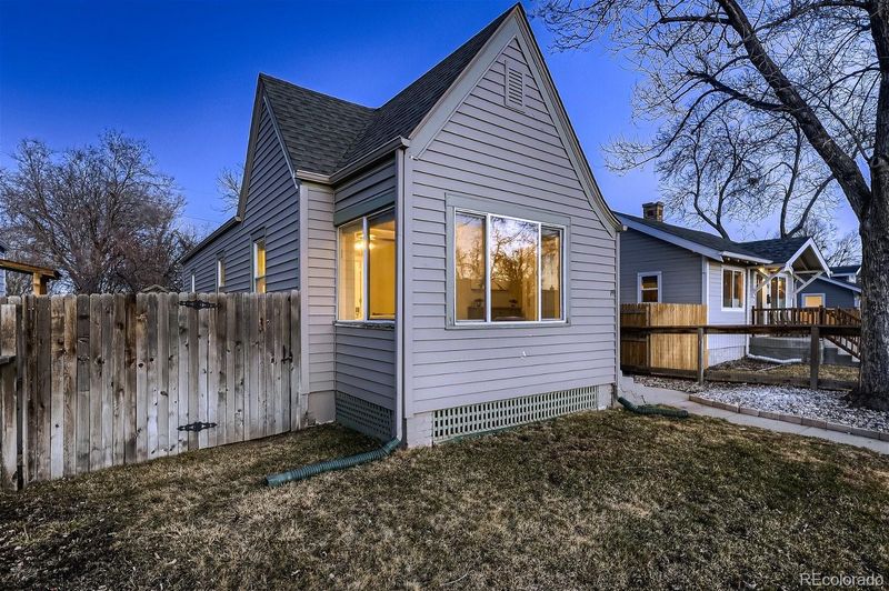 60 Knox Ct, Denver, CO 80219