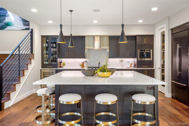 9056 E 60th Ave, Denver, CO 80238