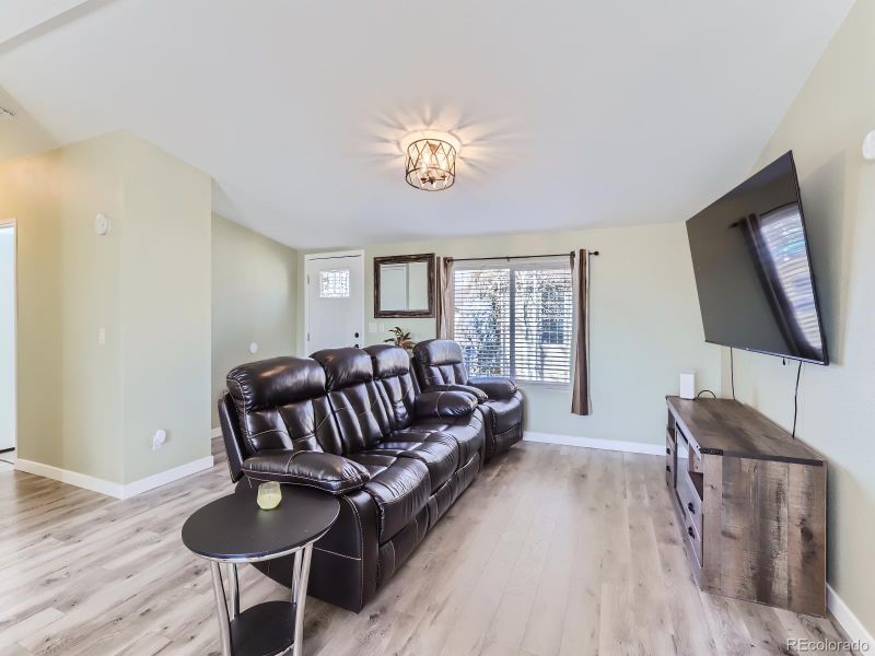 11036 Thunderbird, Longmont, CO 80504
