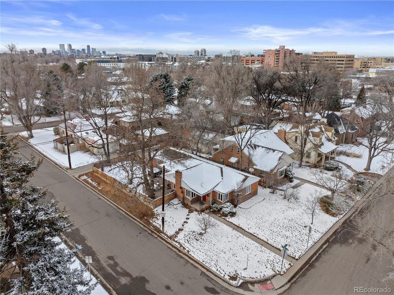701 Dexter St, Denver, CO 80220