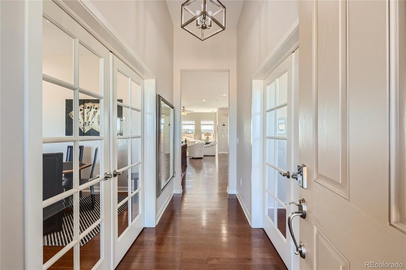 23020 E Del Norte Cir, Aurora, CO 80016