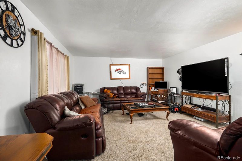 2522 S Richfield St, Aurora, CO 80013