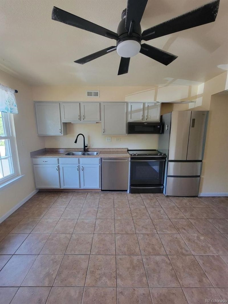 9310 E Girard Ave #11, Denver, CO 80231