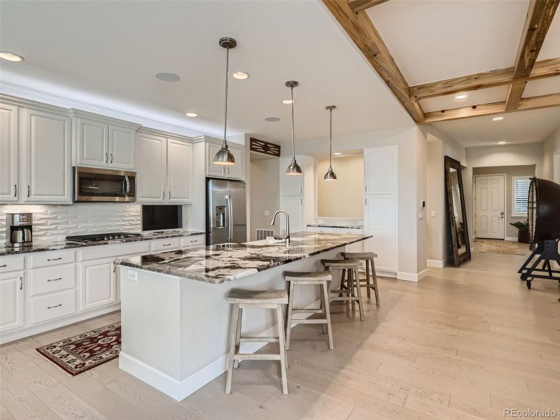 9876 Hilberts Way, Littleton, CO 80125