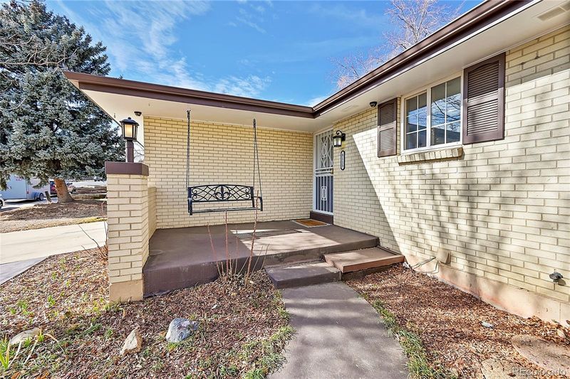 8115 W 69th Ave, Arvada, CO 80004