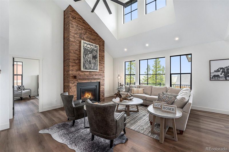 622 Slalom Dr, Granby, CO 80446