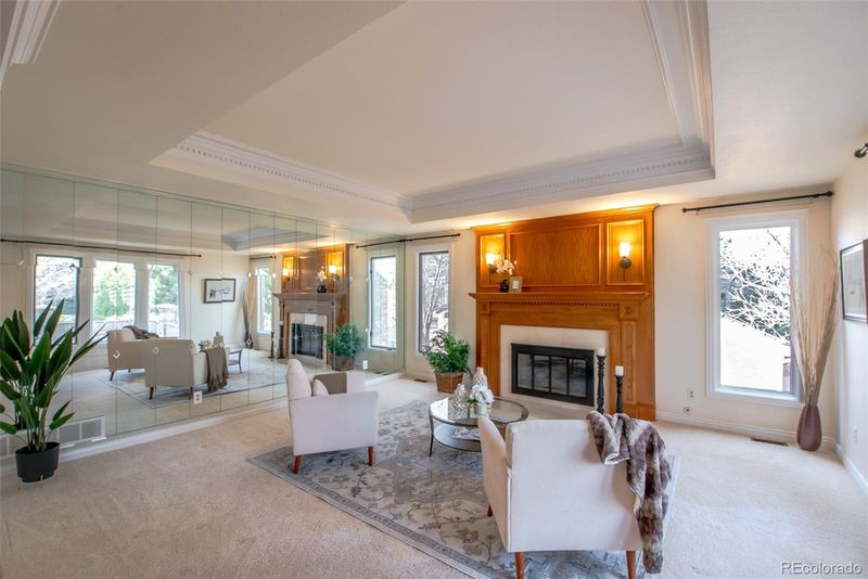 9991 Stoneglen Trl, Lone Tree, CO 80124