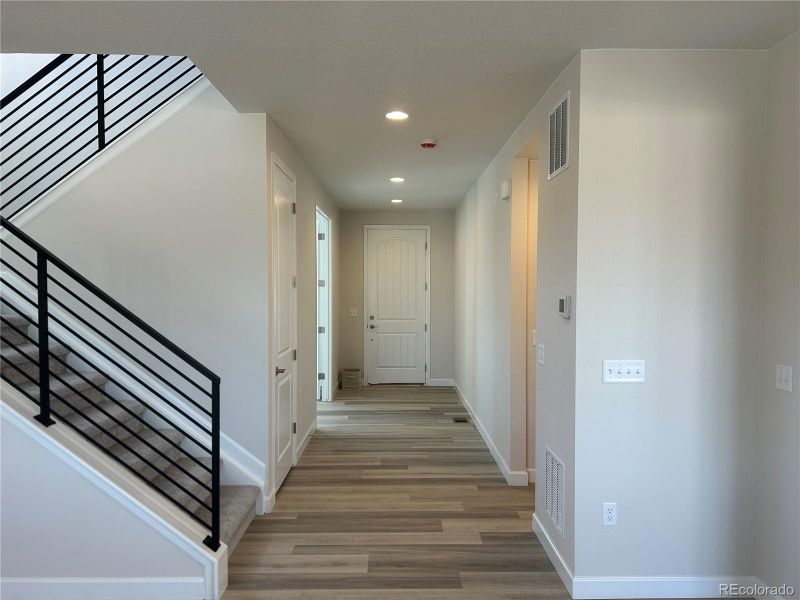 673 Split Rock Dr, Erie, CO 80516