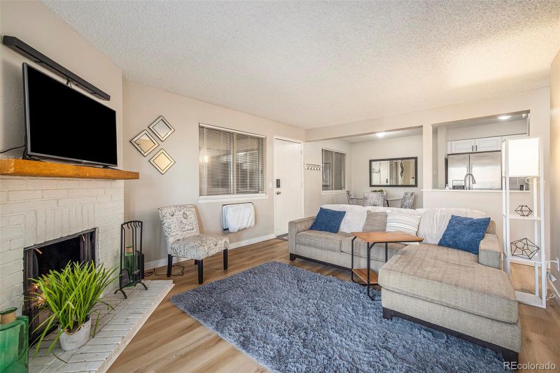 14590 E 2nd Ave #204B, Aurora, CO 80011
