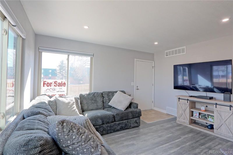 7946 Chase Cir #109, Arvada, CO 80003
