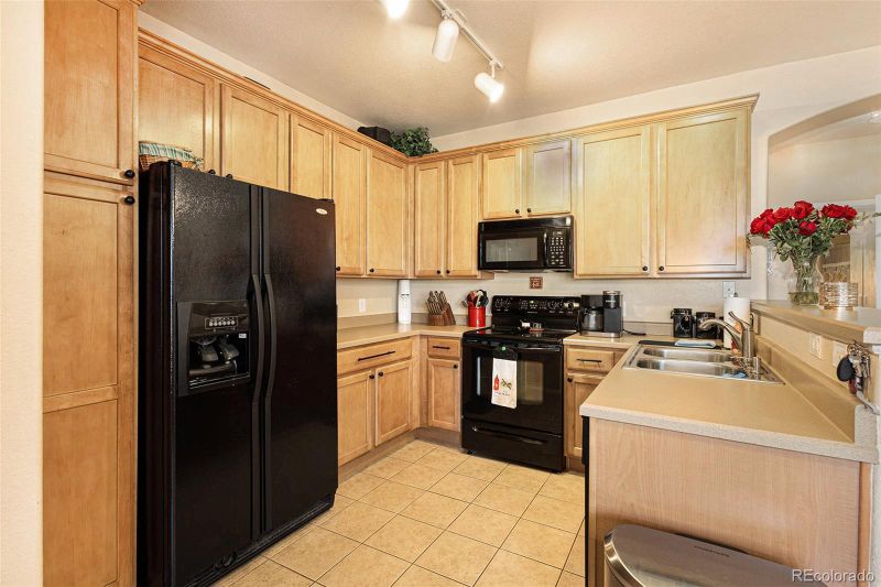 16372 E Fremont Ave #3, Aurora, CO 80016