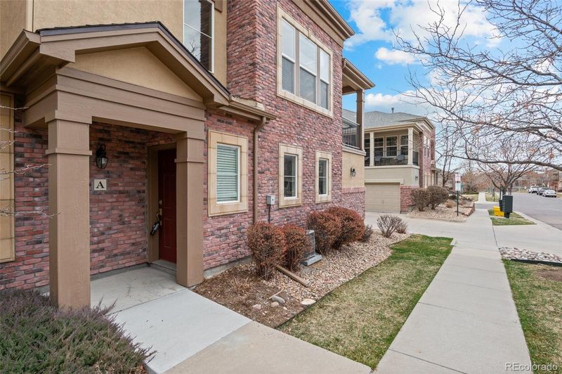 9534 Cedarhurst Ln #A, Highlands Ranch, CO 80129