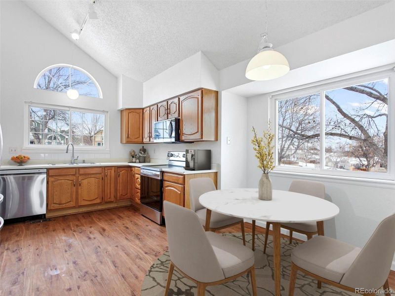 512 W Jamison Pl, Littleton, CO 80120