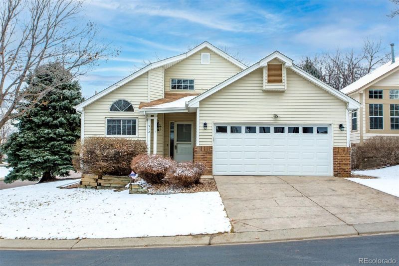 512 W Jamison Pl, Littleton, CO 80120